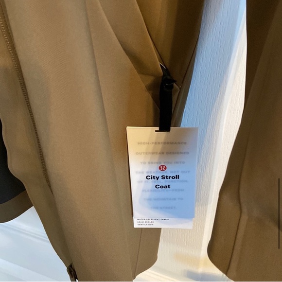 NWT Lululemon City Stroll Coat Frontier 8 - Picture 4 of 5